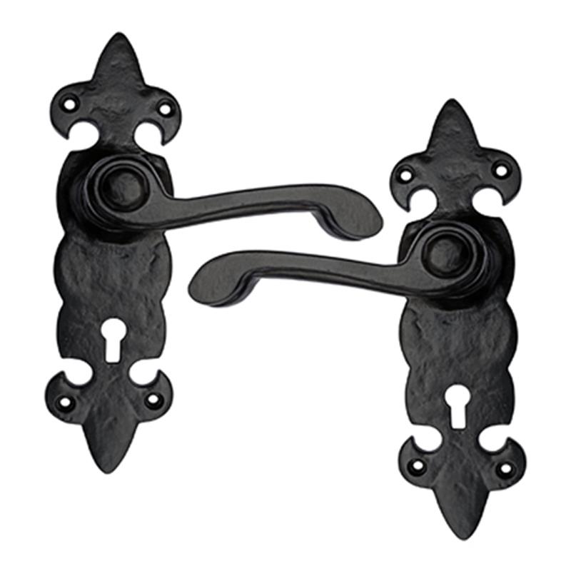 "Pethahiah" Black Iron Door Handle With Plate